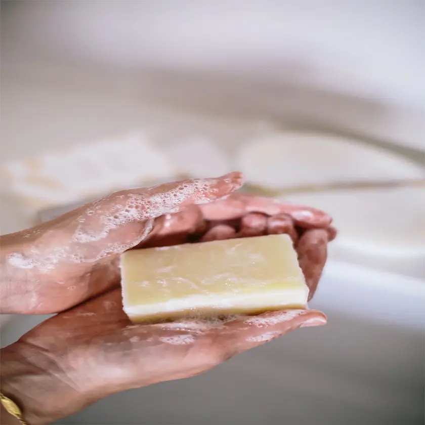 Jabón Nutritivo piel Sensible o Intolerante (100g) - Imagen 3